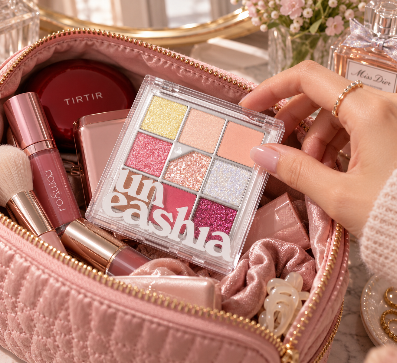 UNLEASHIA Glitterpedia Eye Palette